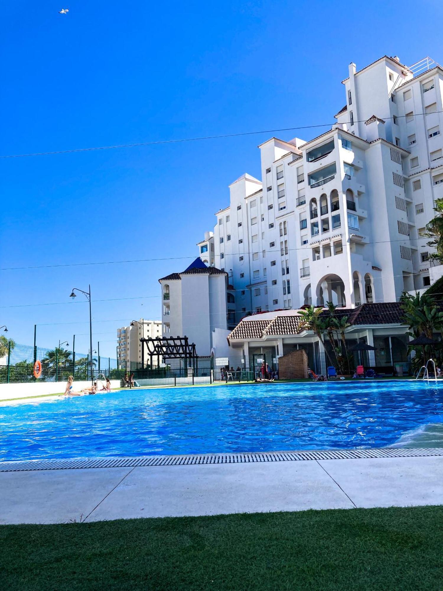 Estepona Puerto Blanco Appartement - Casa Valk Екстериор снимка